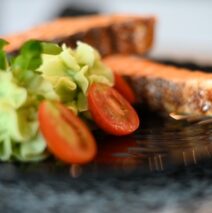 Waterkerspuree met zalm